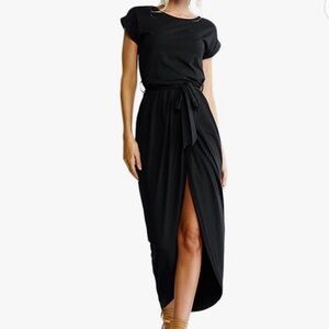 *NWT* Yidarton Women’s Casual Short Sleeve Dress - Size M